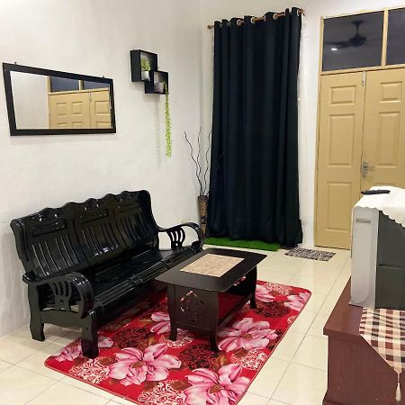 Abg Long Fadhil Homestay Сунгай Петани Экстерьер фото